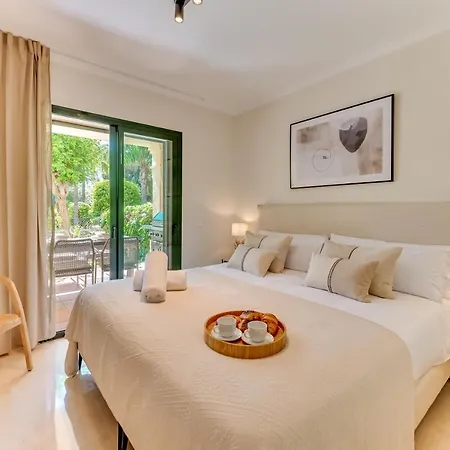 Apartment 6bdr Stylish Apt, Nueva Andalucia Area, Pool, Golf Marbella